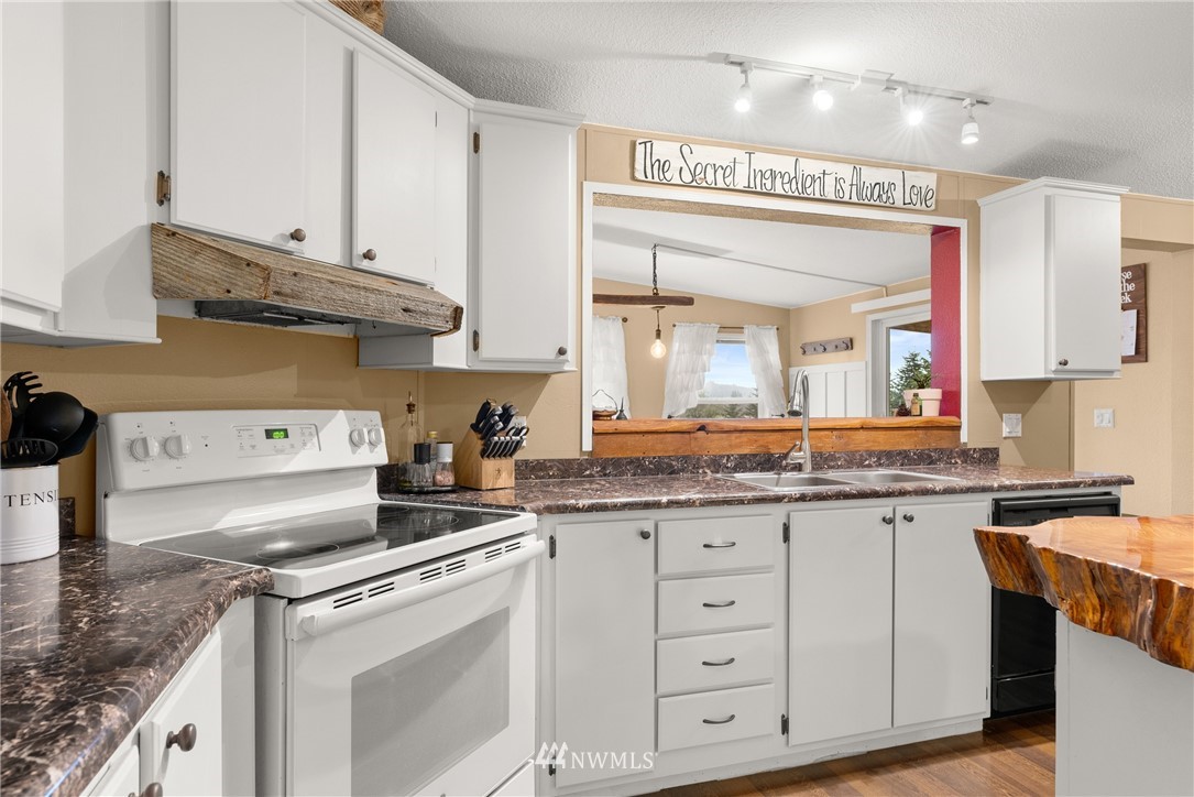 3715 Lignoski Road Raymond, WA 98577 - Photo 14 of 34 Gallery Image 14