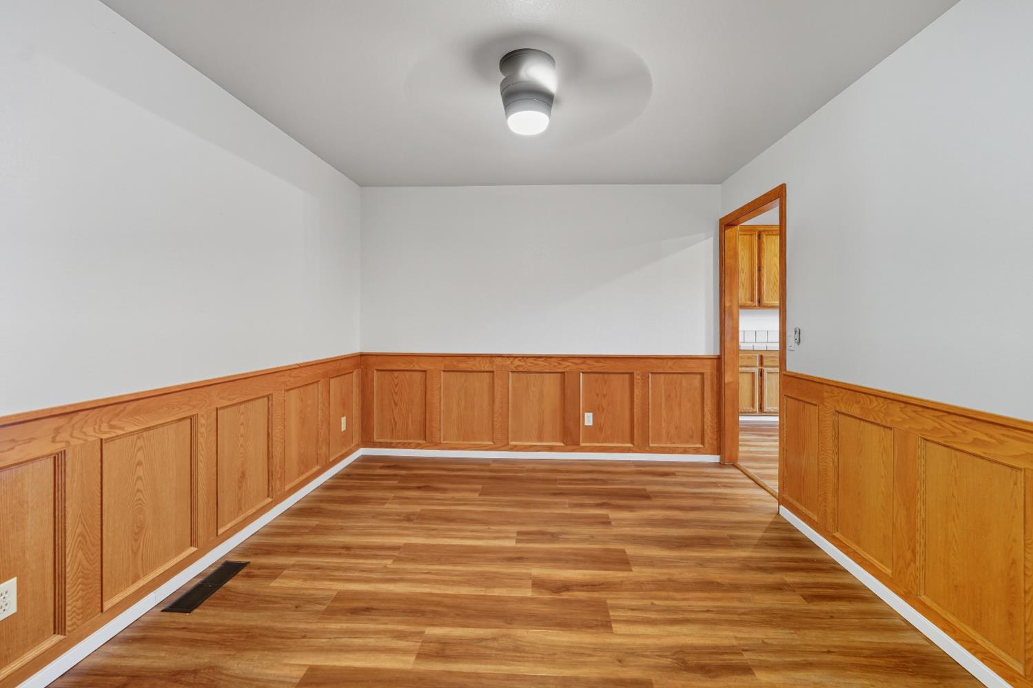 11585 Linnet Court Penn Valley, CA 95946 - Photo 12 of 53 a view of entryway with wooden floor