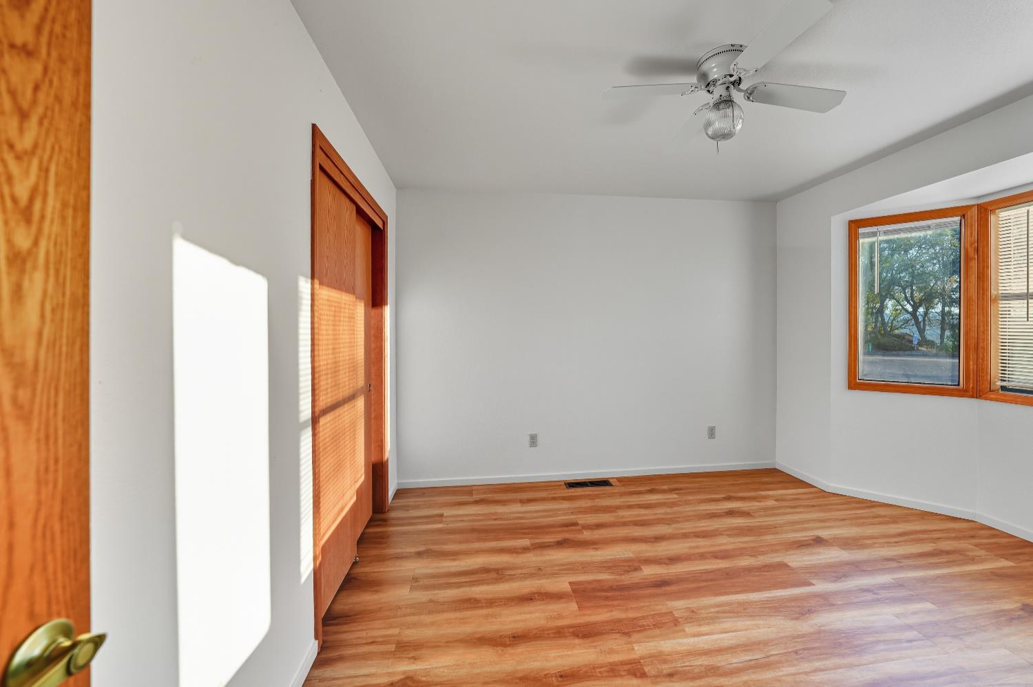 11585 Linnet Court Penn Valley, CA 95946 - Photo 19 of 49 a view of an empty room with a window