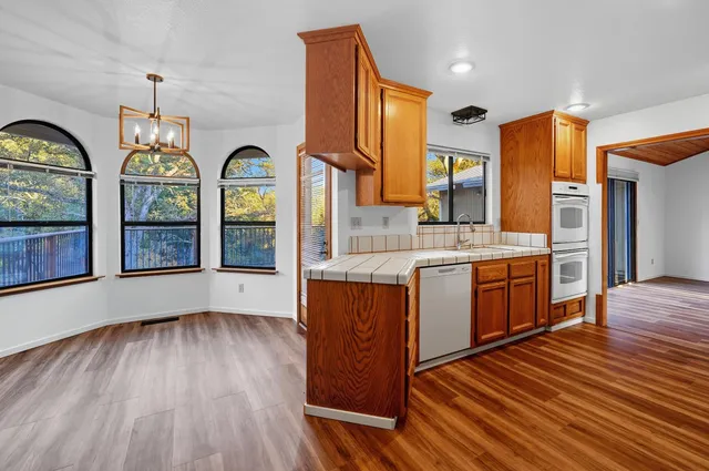 $425,000 | 11585 Linnet Court, Penn Valley, CA 95946