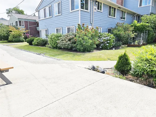 $398,000 | 901 North Forest Street, Unit 109, Bellingham, WA 98225