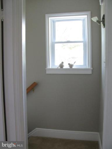 3 Bayship Road Dundalk, MD 21222 - Photo 20 of 30 Hallway