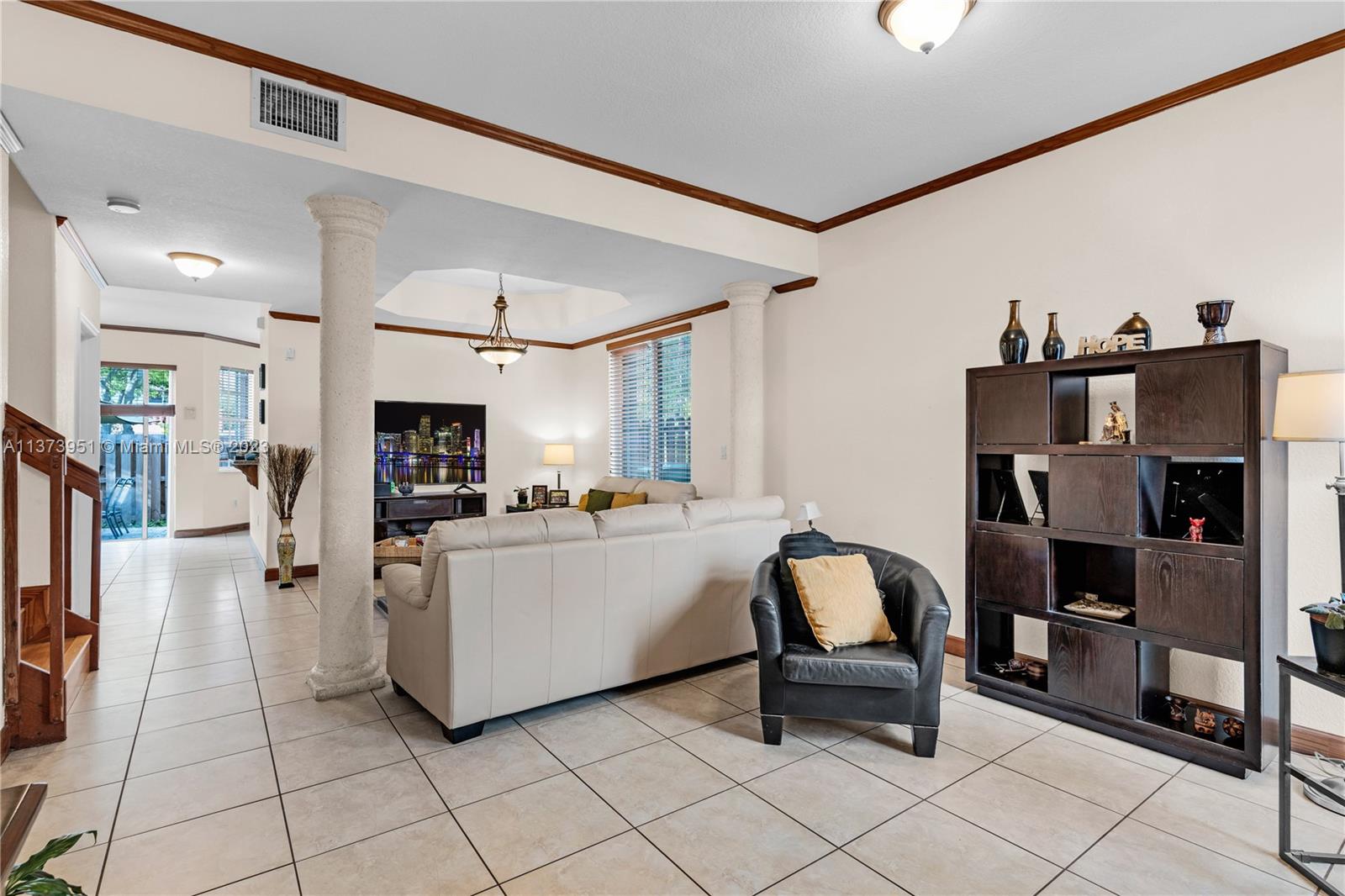 11875 Southwest 80th Street Miami, FL 33183 - Photo 9 of 34
