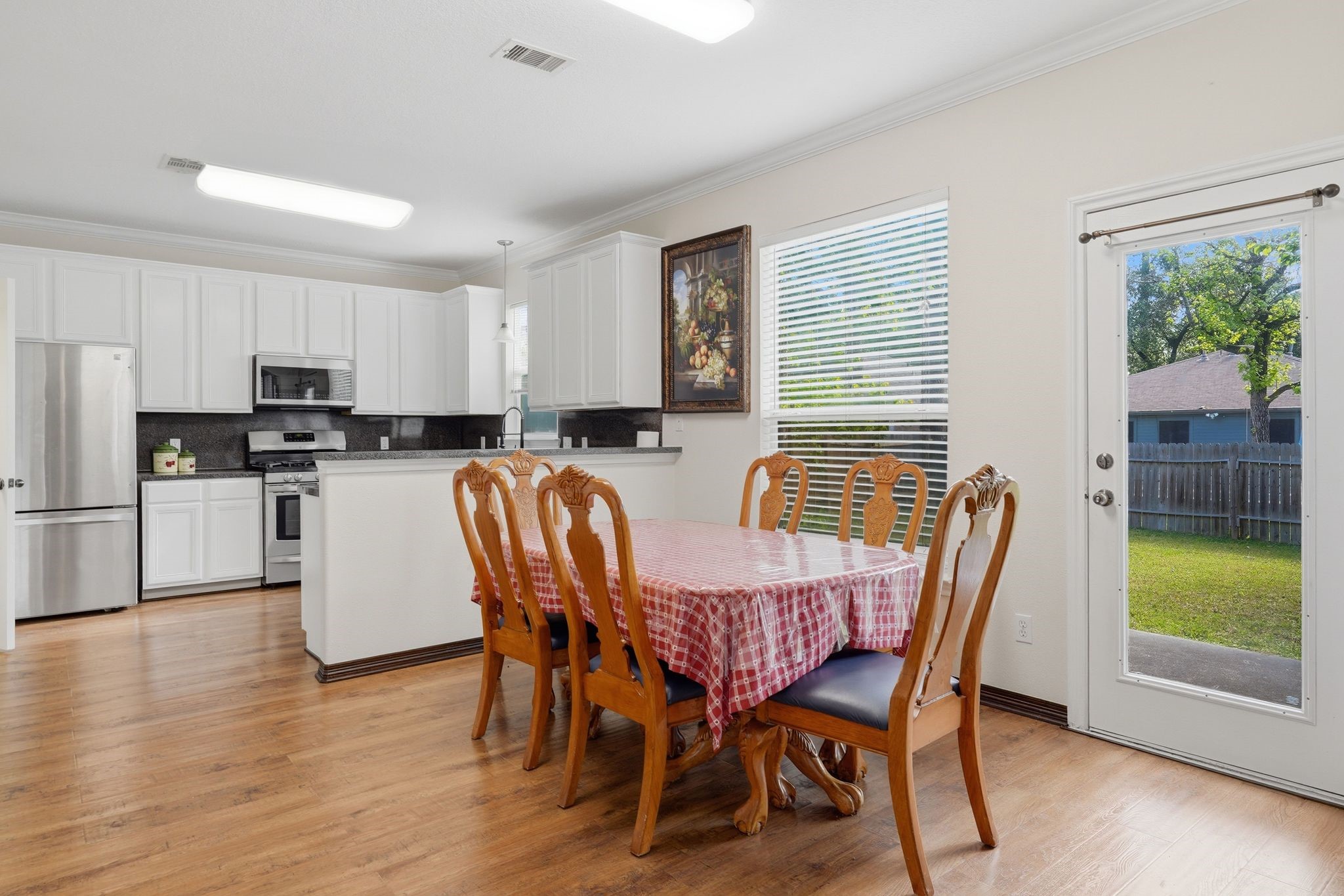 236 Doncaster Street Conroe, TX 77303 - Photo 11 of 50