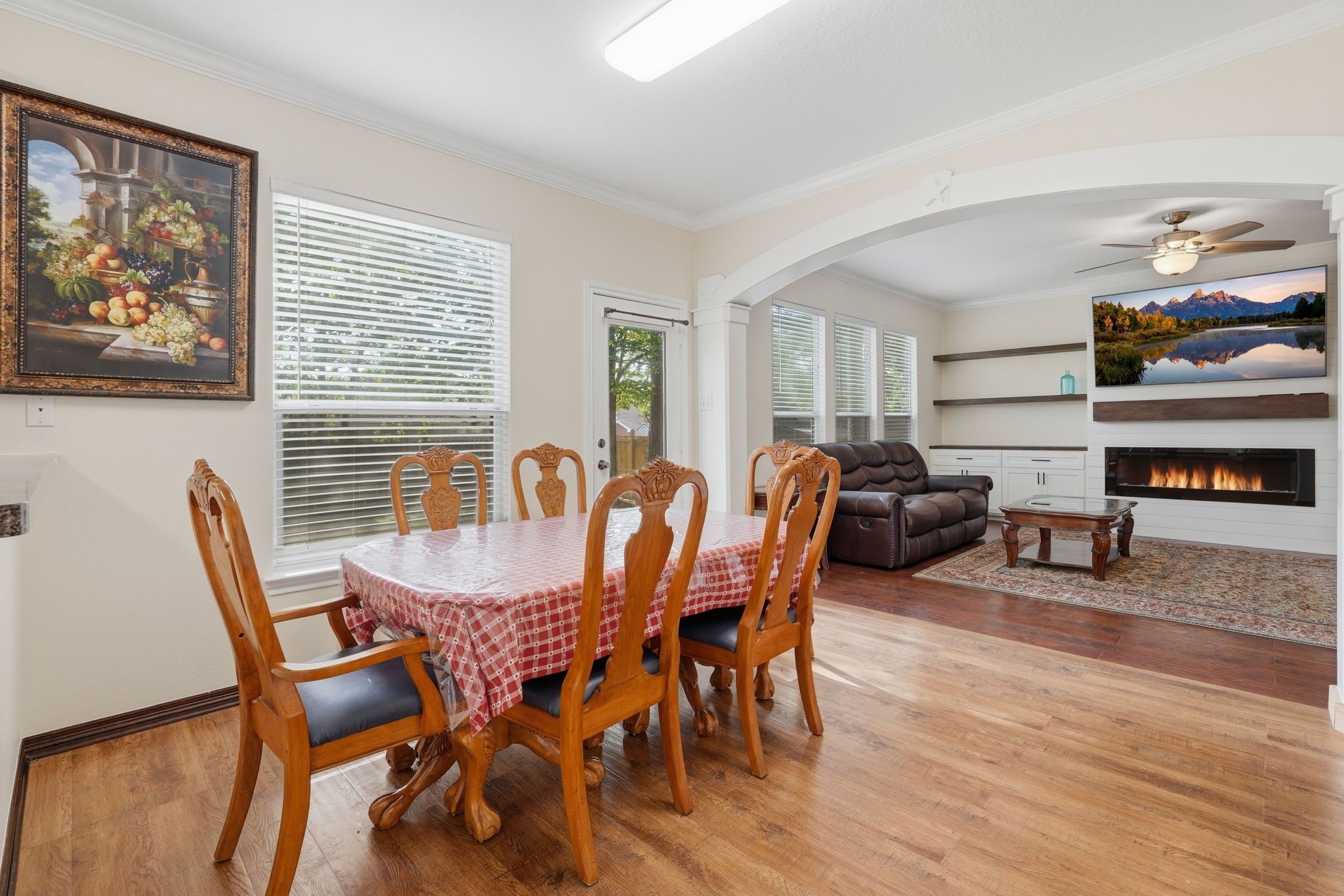 236 Doncaster Street Conroe, TX 77303 - Photo 12 of 50