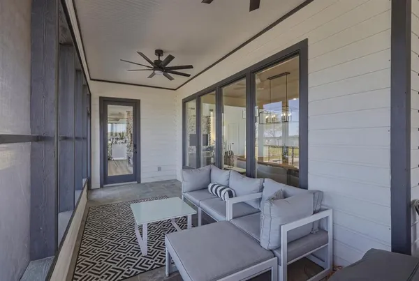 $2,250,000 | 550 Camp Cypress Trail, Winnsboro, TX 75494