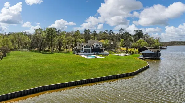 $2,250,000 | 550 Camp Cypress Trail, Winnsboro, TX 75494