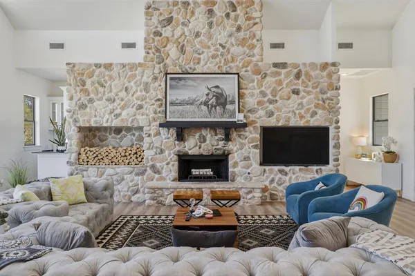 $2,250,000 | 550 Camp Cypress Trail, Winnsboro, TX 75494