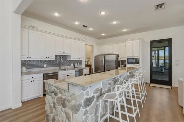 $2,250,000 | 550 Camp Cypress Trail, Winnsboro, TX 75494