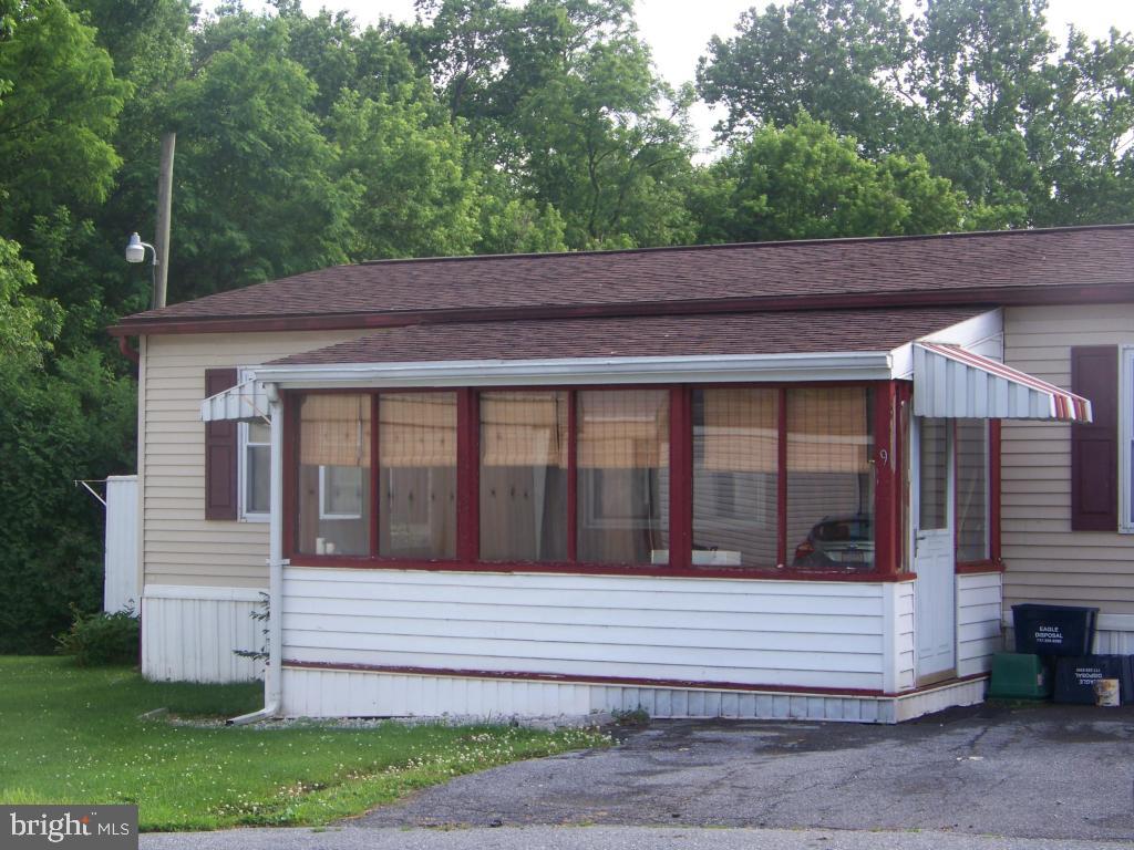981 Rettew Mill Road, Unit 9 Ephrata, PA 17522 - Photo 1 of 19 Gallery Image 1