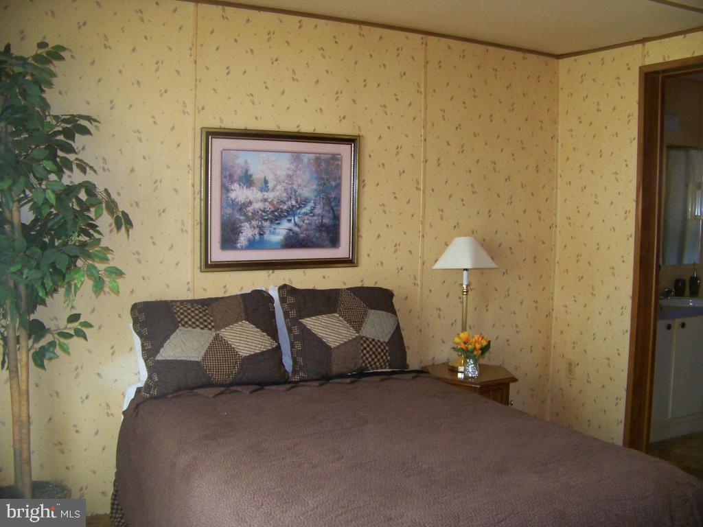 981 Rettew Mill Road, Unit 9 Ephrata, PA 17522 - Photo 9 of 19 Gallery Image 9