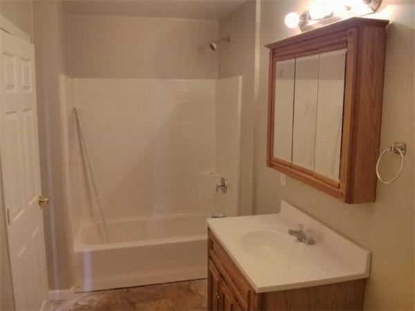 177 Sunderland Road, Unit B Worcester, MA 01604 - Photo 4 of 9 Gallery Image 4