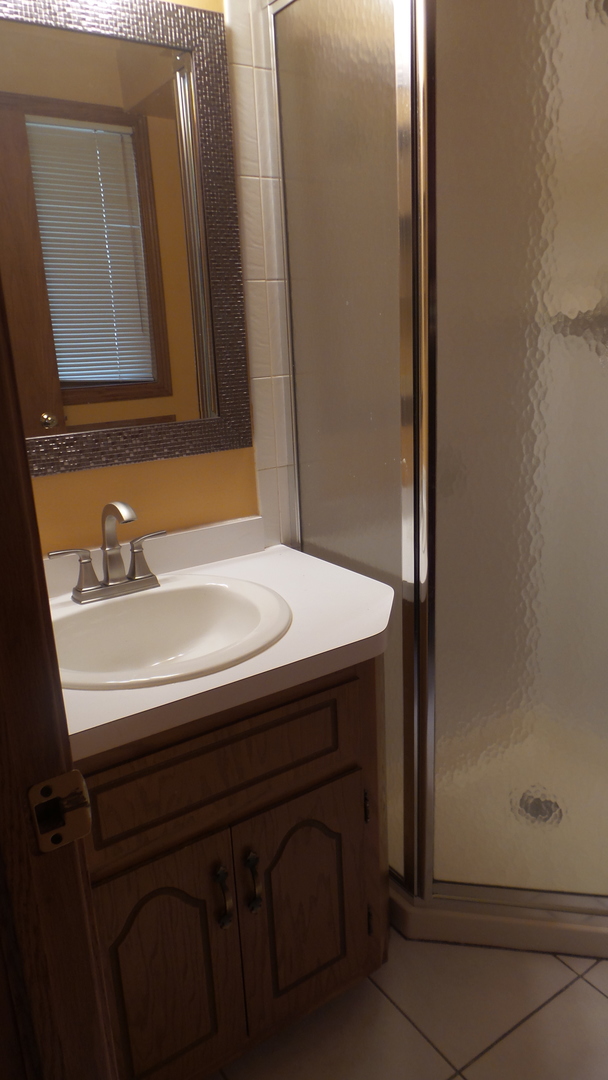 6142 West 63rd Street, Unit 2W Chicago, IL 60638 - Photo 15 of 18