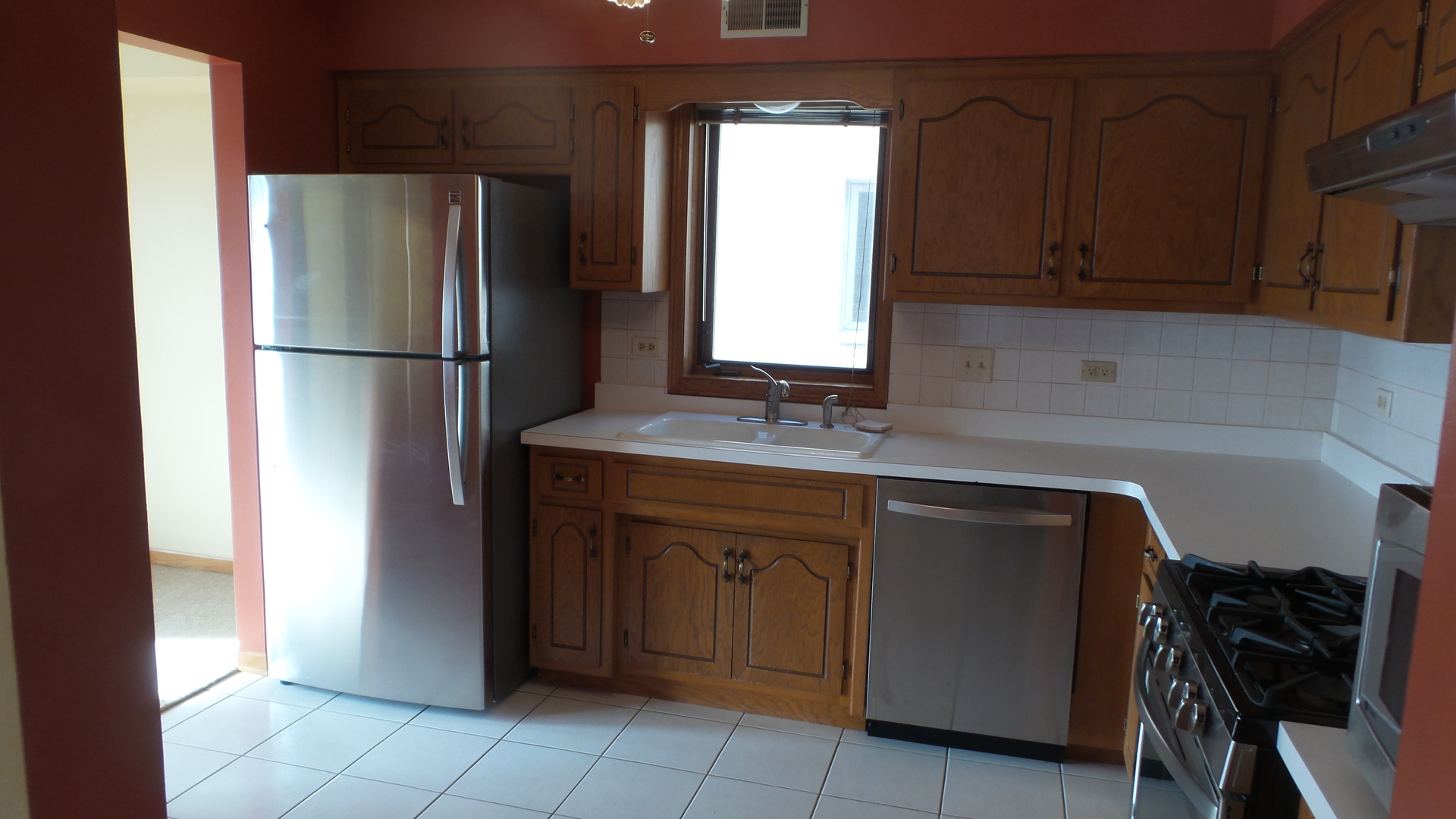 6142 West 63rd Street, Unit 2W Chicago, IL 60638 - Photo 7 of 18