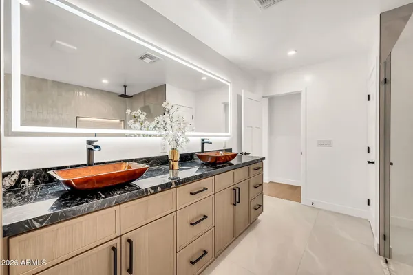 $1,999,999 | 5125 East Mulberry Drive, Phoenix, AZ 85018