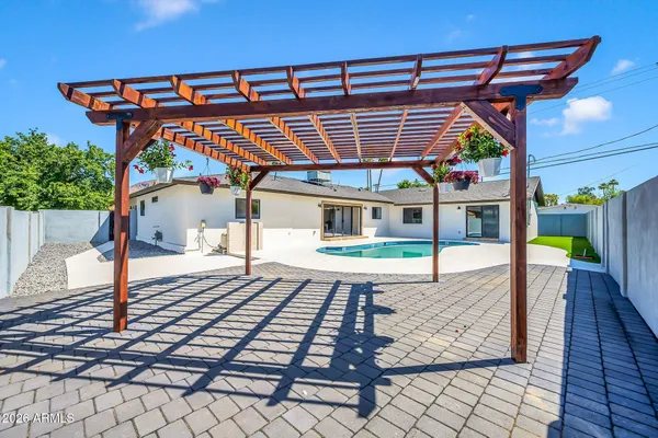 $1,999,999 | 5125 East Mulberry Drive, Phoenix, AZ 85018