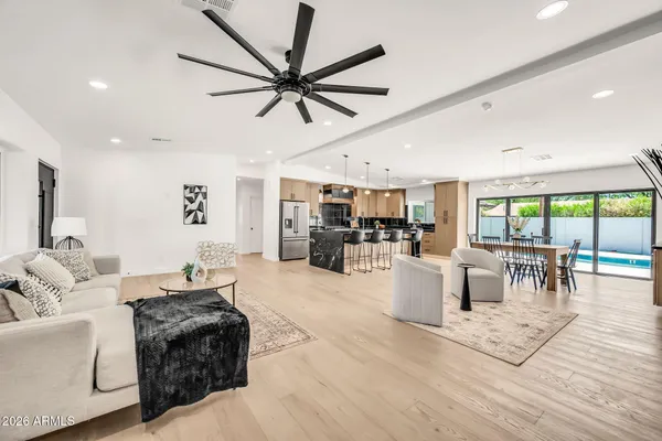 $1,999,999 | 5125 East Mulberry Drive, Phoenix, AZ 85018