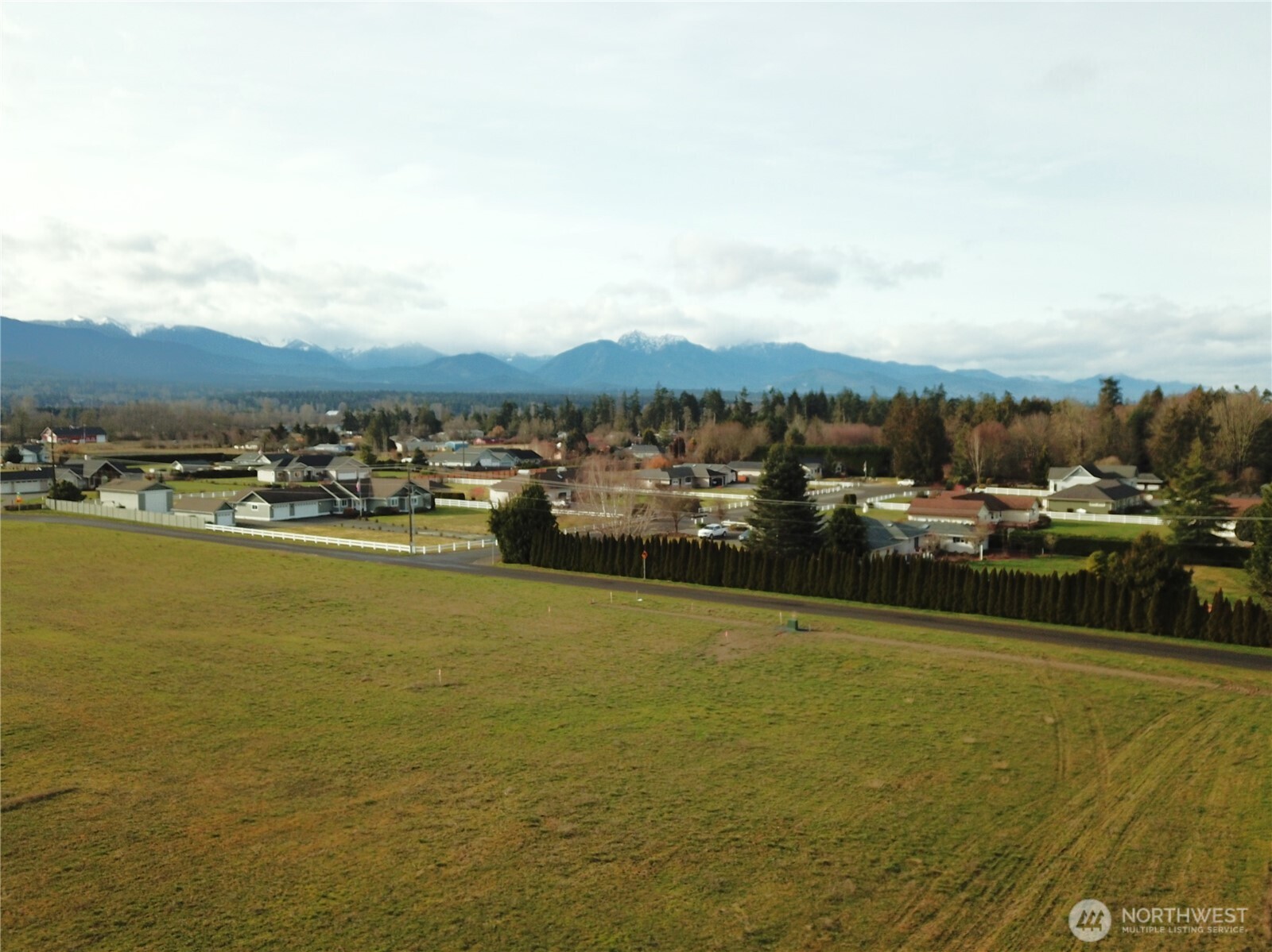 9999 Wheeler Road Sequim, WA 98382 - Photo 3 of 11 Gallery Image 3