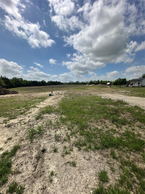 1123 Tribble Road Sherman, TX 75090 - Photo 3 of 4