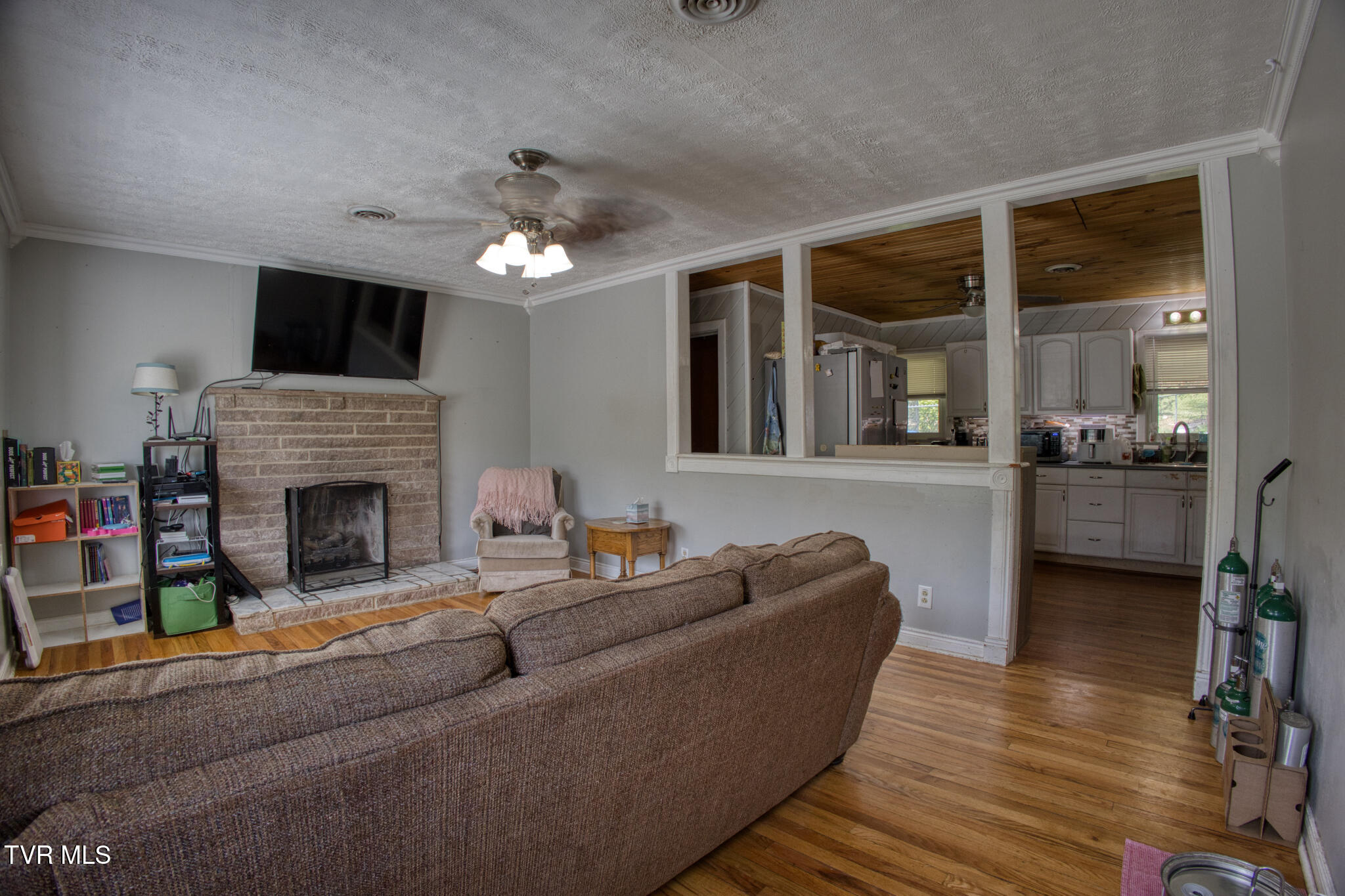 1721 Siam Road Elizabethton, TN 37643 - Photo 11 of 41 R6II7143_HDR
