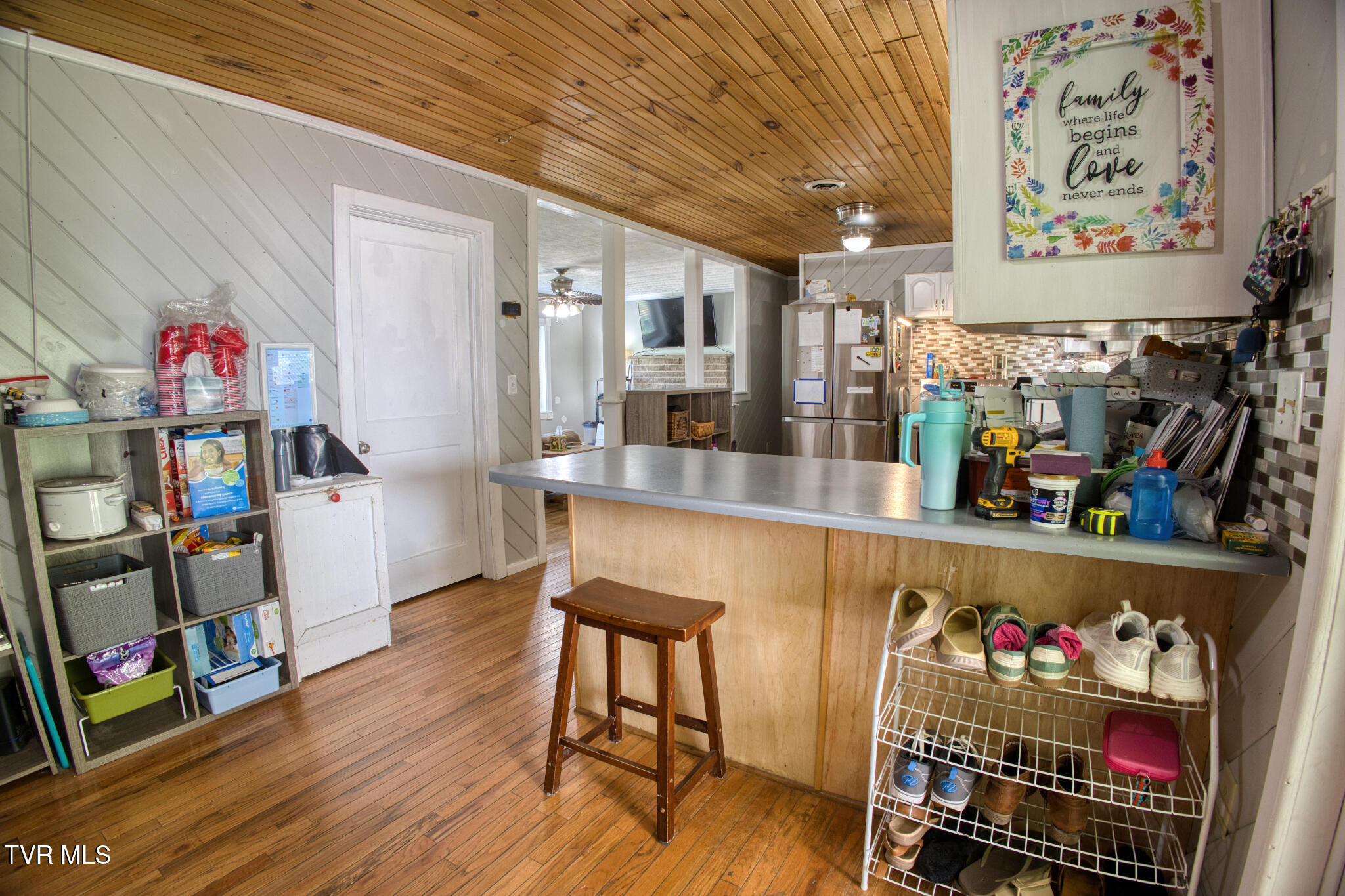 1721 Siam Road Elizabethton, TN 37643 - Photo 15 of 41 R6II7693_HDR