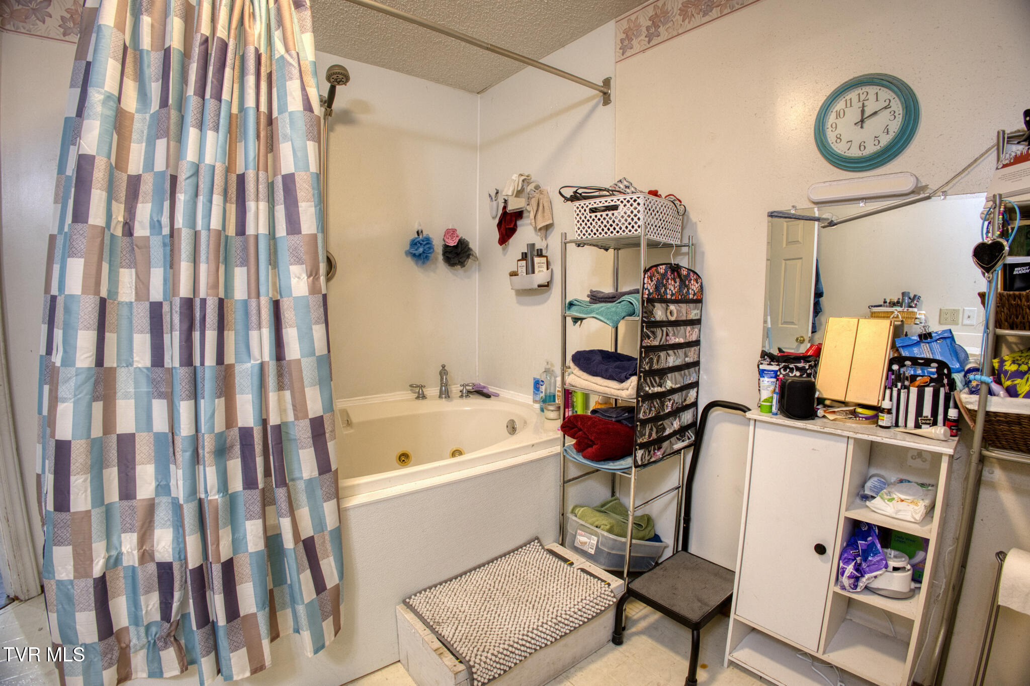 1721 Siam Road Elizabethton, TN 37643 - Photo 35 of 41 R6II7221_HDR