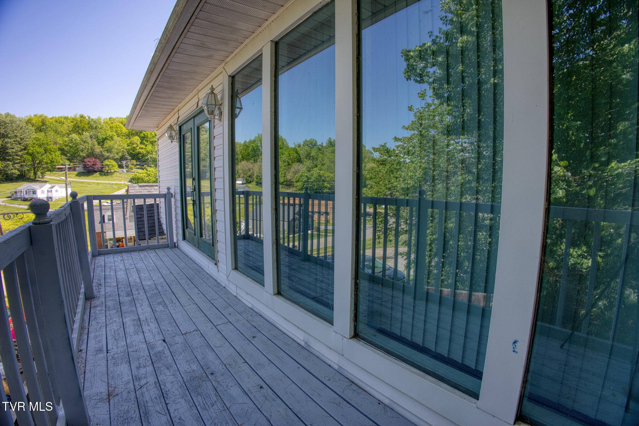 1721 Siam Road Elizabethton, TN 37643 - Photo 9 of 41 R6II7723_HDR