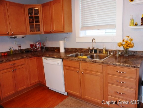 1609 West Governor Street Springfield, IL 62704 - Photo 4 of 23 Gallery Image 4