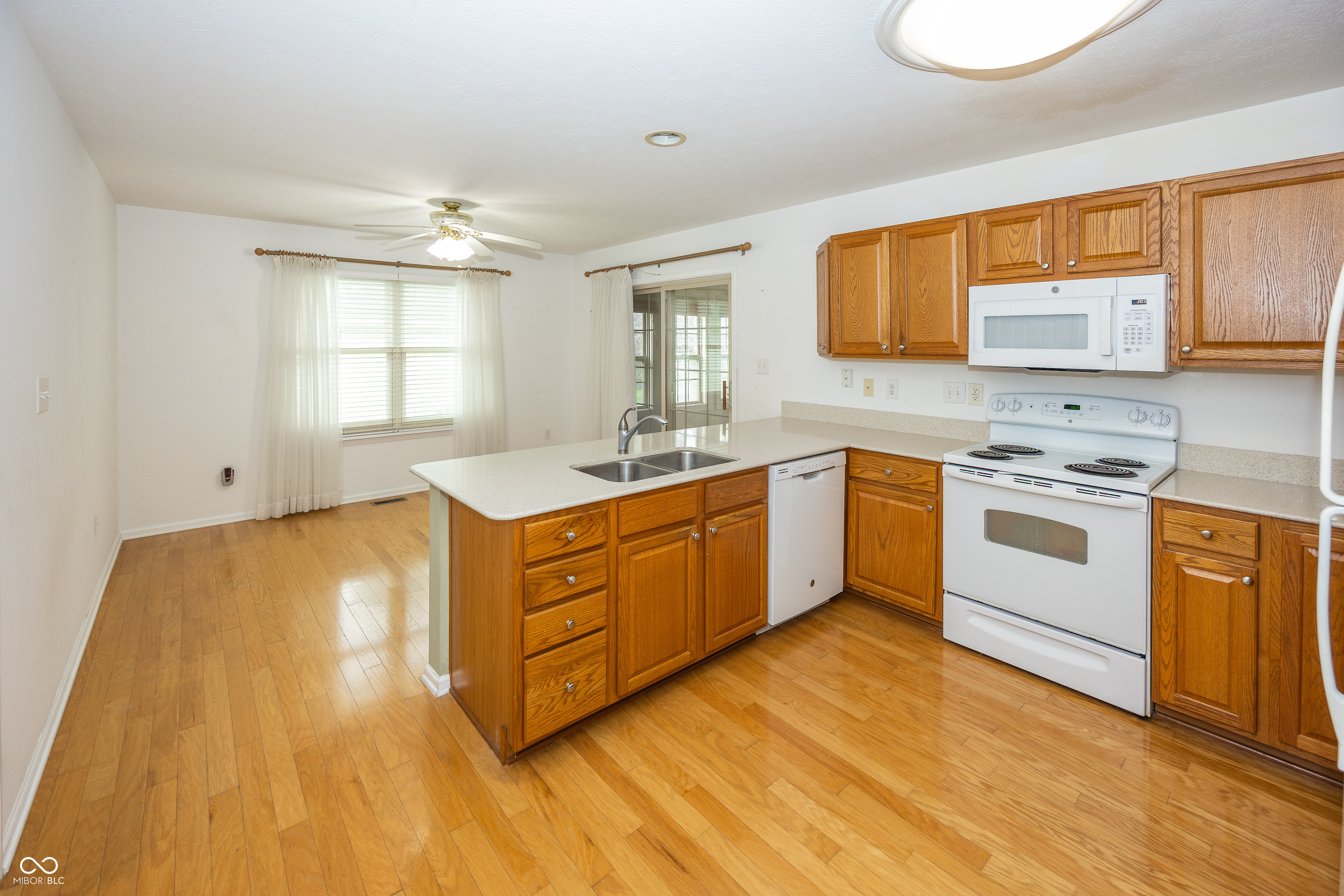 1641 Grindstone Way Greenfield, IN 46140 - Photo 7 of 28