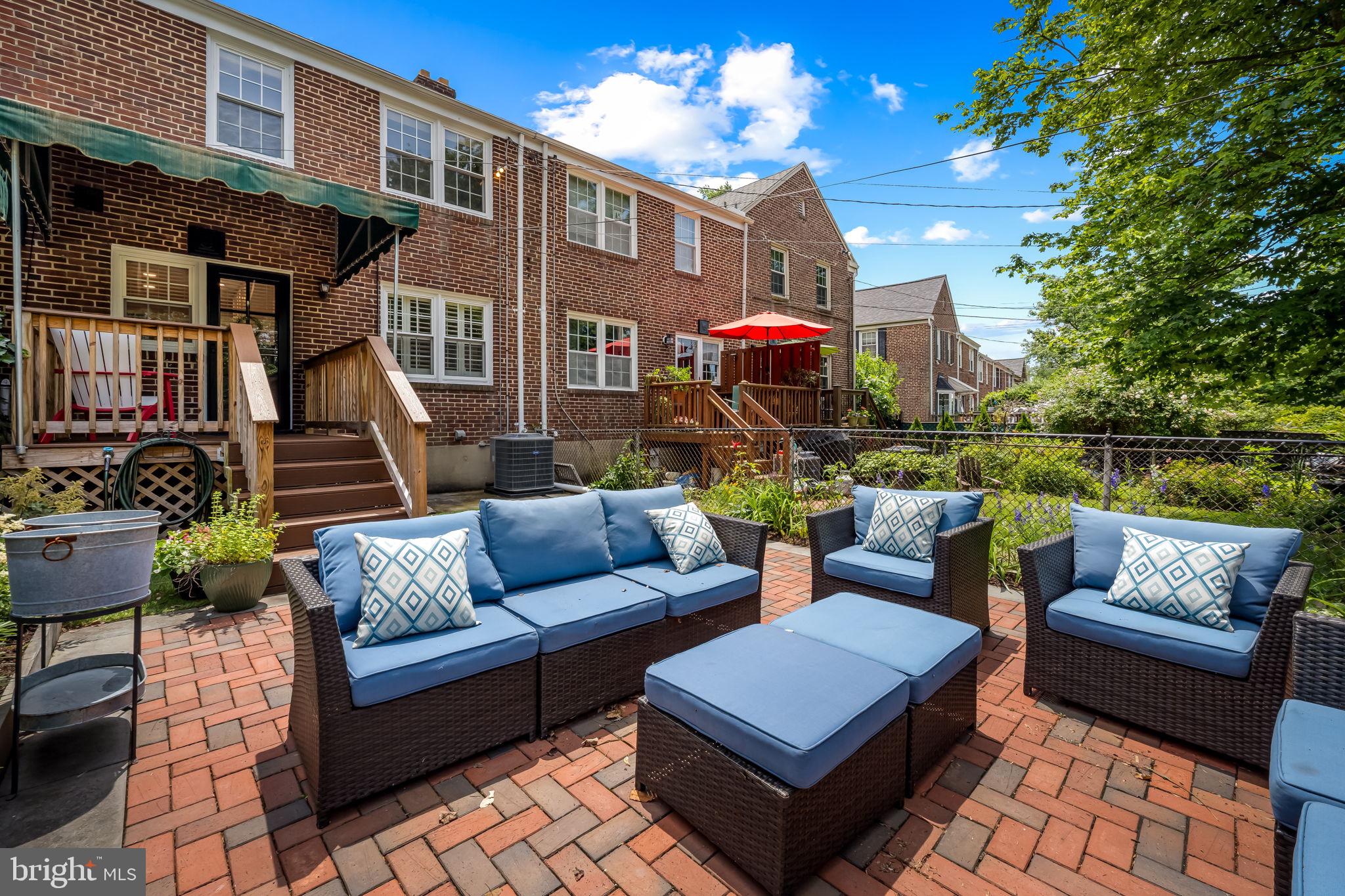 210 Stanmore Road Baltimore, MD 21212 - Photo 37 of 39 a outdoor living space with furniture and a potted plant