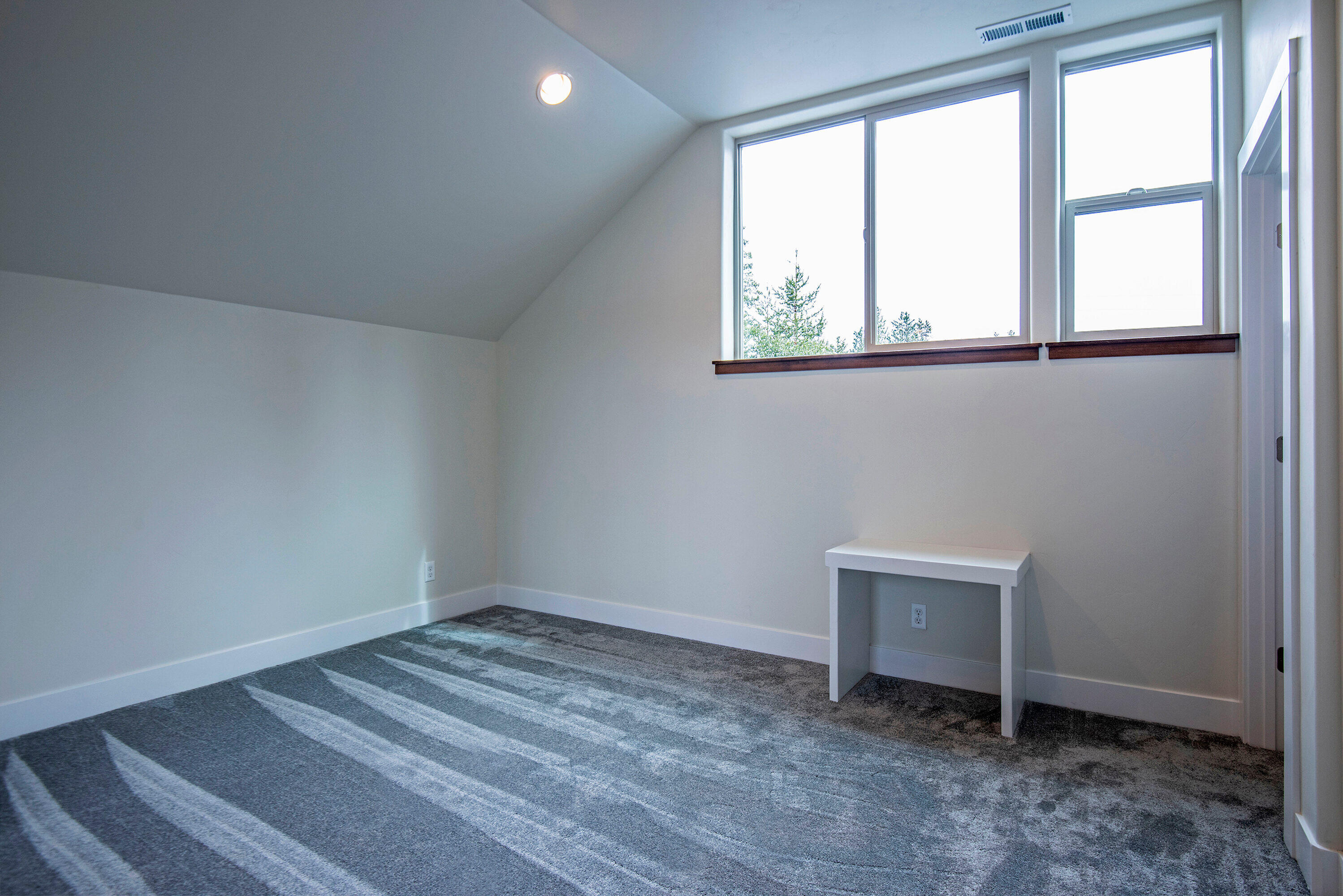 16844 Downey Road Bend, OR 97707 - Photo 27 of 31 16844 Downey Rd Sunriver OR-print-026-02