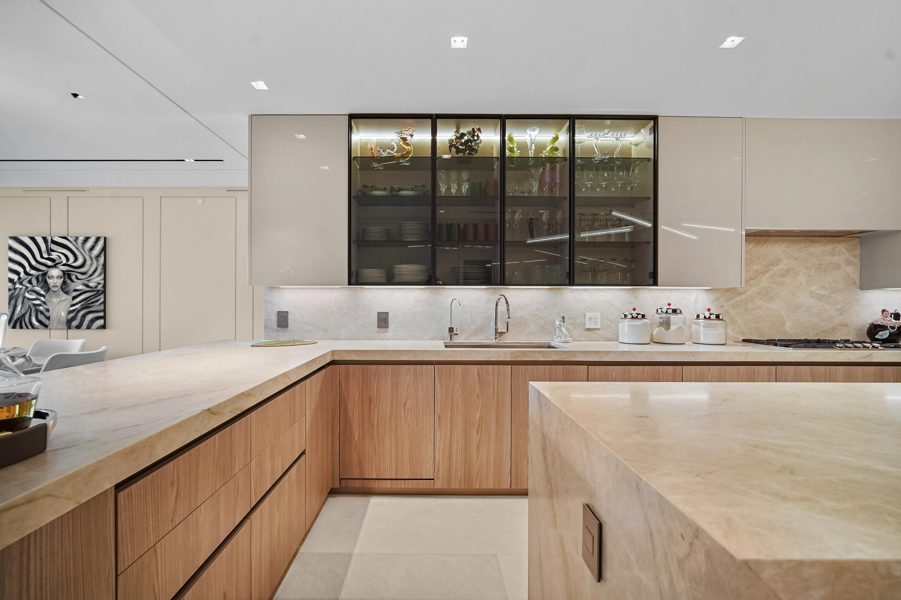 725 South Ocean Boulevard, Unit 206 Boca Raton, FL 33432 - Photo 9 of 49 _DSC2167