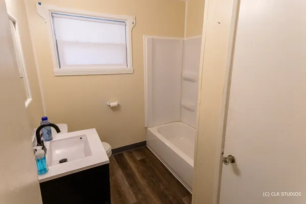 $2,000 | 394 West 15th Street, Chicago Heights, IL 60411
