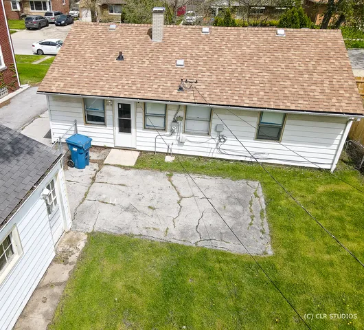 $2,000 | 394 West 15th Street, Chicago Heights, IL 60411