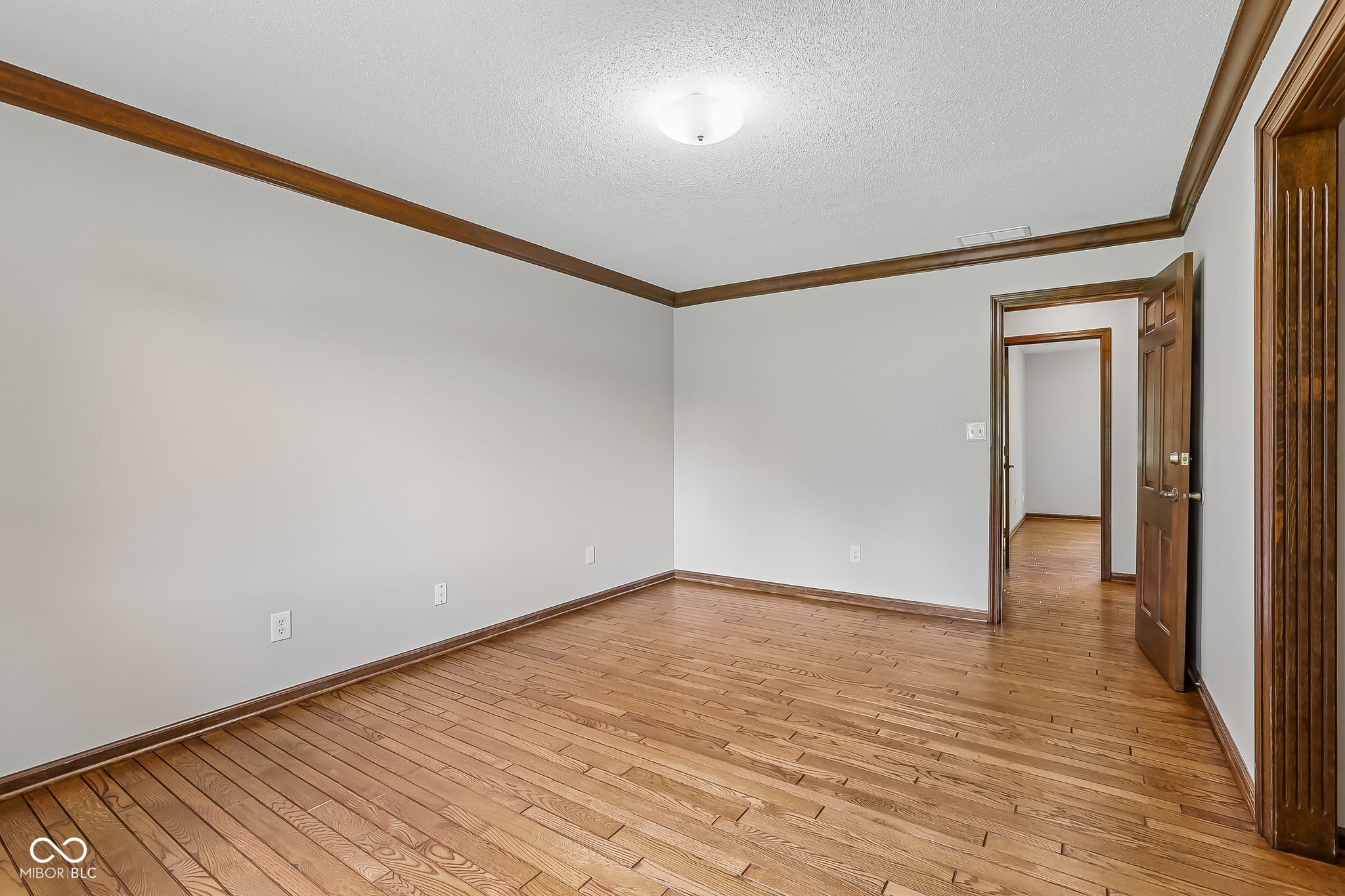 1853 Winding Ridge Court Indianapolis, IN 46217 - Photo 30 of 44 Gallery Image 30