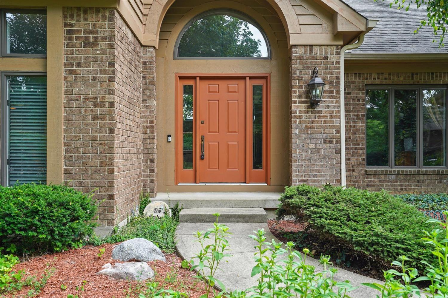 8586 Eagle Ridge Springboro, OH 45066 - Photo 4 of 50 Gallery Image 4