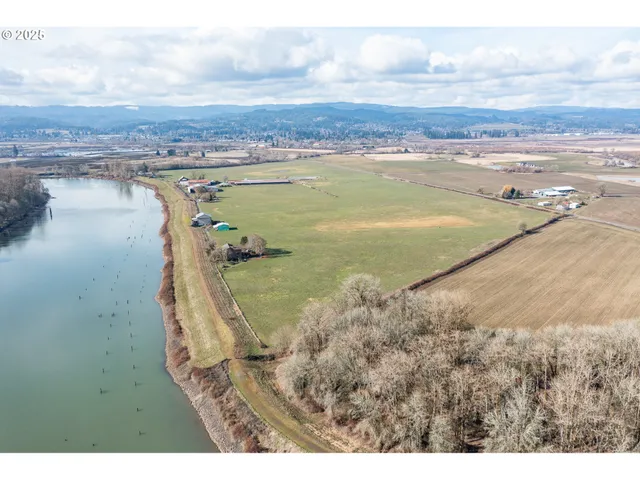 a view of a lake with a mountain