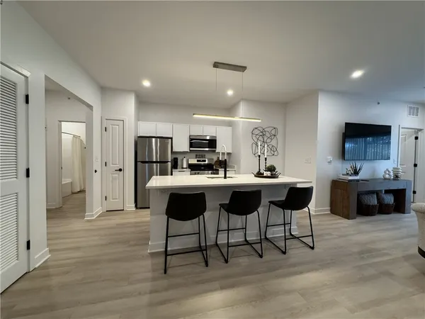 $2,450 | 503 Erie Rdg Drive, Henrietta, NY 14467