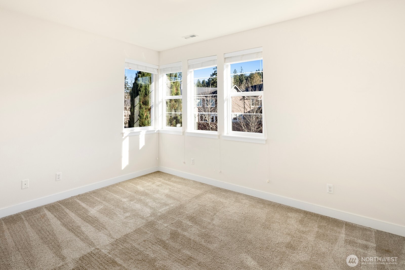 15903 98th Avenue Northeast Bothell, WA 98011 - Photo 20 of 37