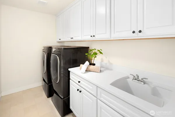 $2,780,000 | 15903 98th Avenue Northeast, Bothell, WA 98011