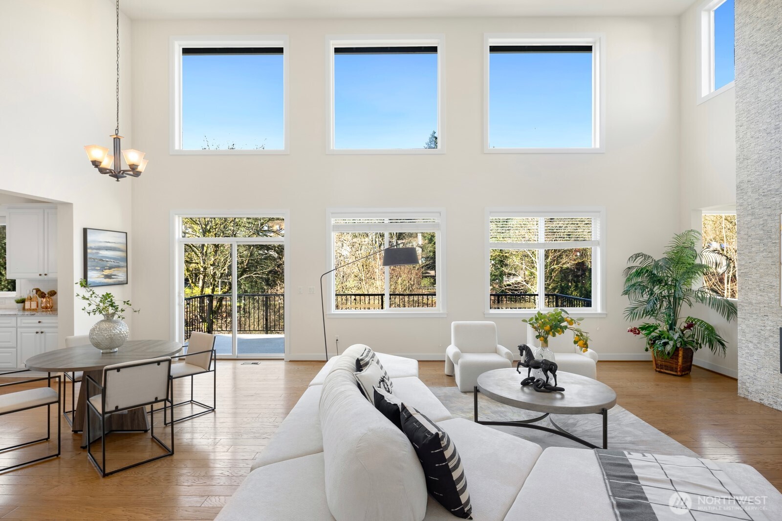 15903 98th Avenue Northeast Bothell, WA 98011 - Photo 8 of 37