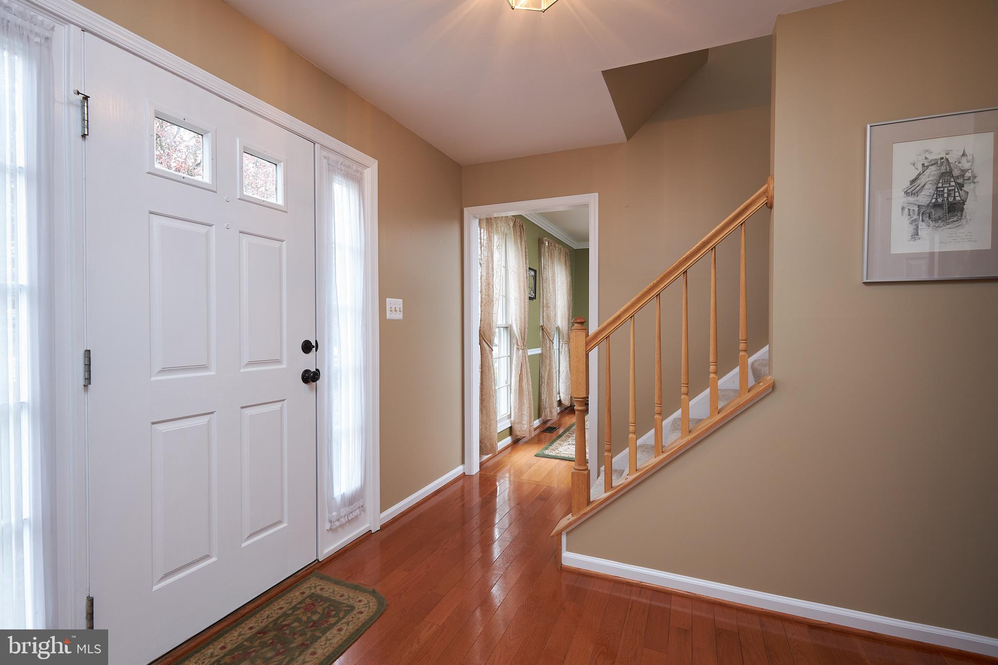 19509 Halmos Road Poolesville, MD 20837 - Photo 3 of 53