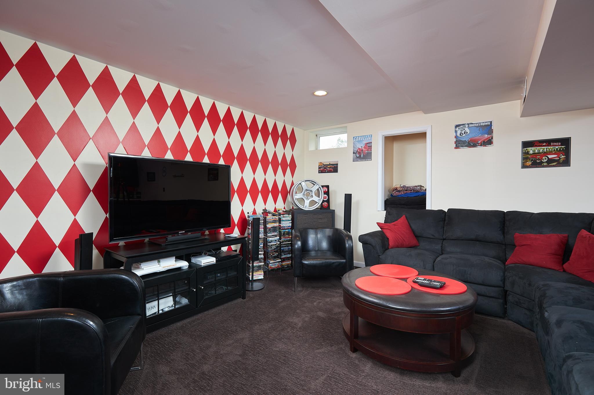 19509 Halmos Road Poolesville, MD 20837 - Photo 38 of 53