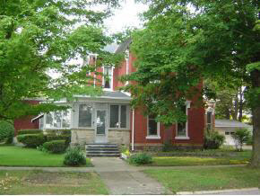 228 West 5th Street Rochester, IN 46975 - Photo 1 of 1