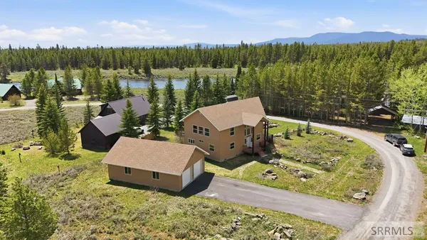 $799,000 | 3424 Robbins Circle, Island Park, ID 83429