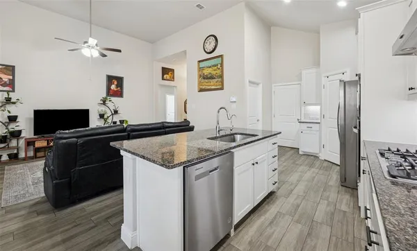 $2,750 | 11500 Royston Street, Fort Worth, TX 76244