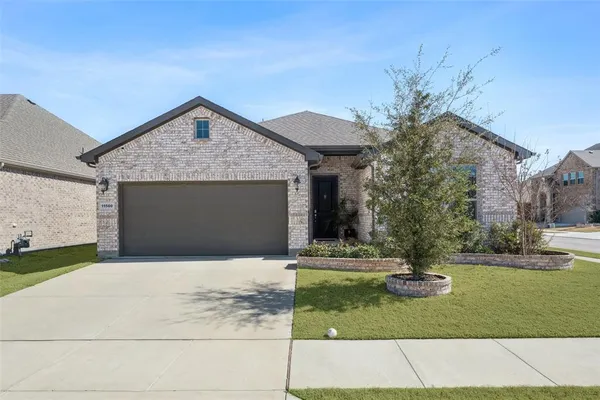 $2,750 | 11500 Royston Street, Fort Worth, TX 76244