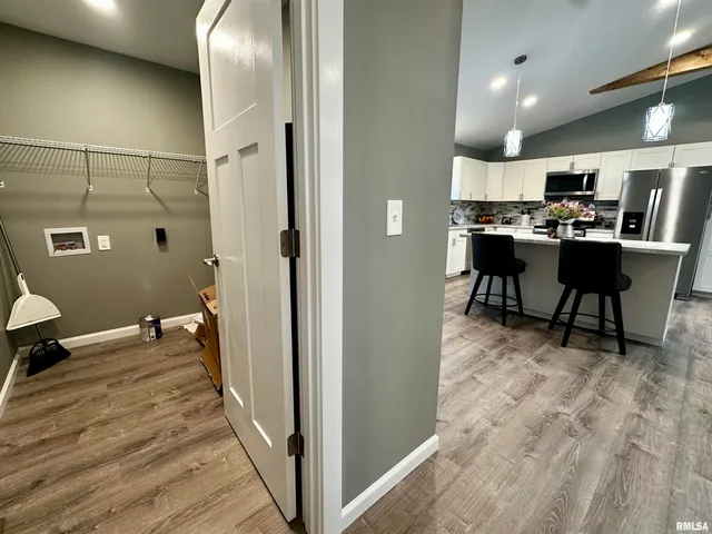 $149,500 | 575 5th Street, Omaha, IL 62871