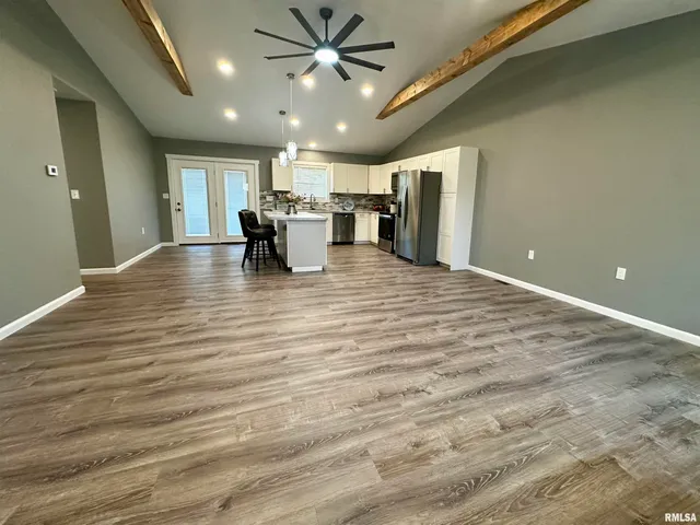 $149,500 | 575 5th Street, Omaha, IL 62871