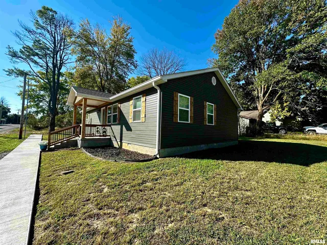 $149,500 | 575 5th Street, Omaha, IL 62871